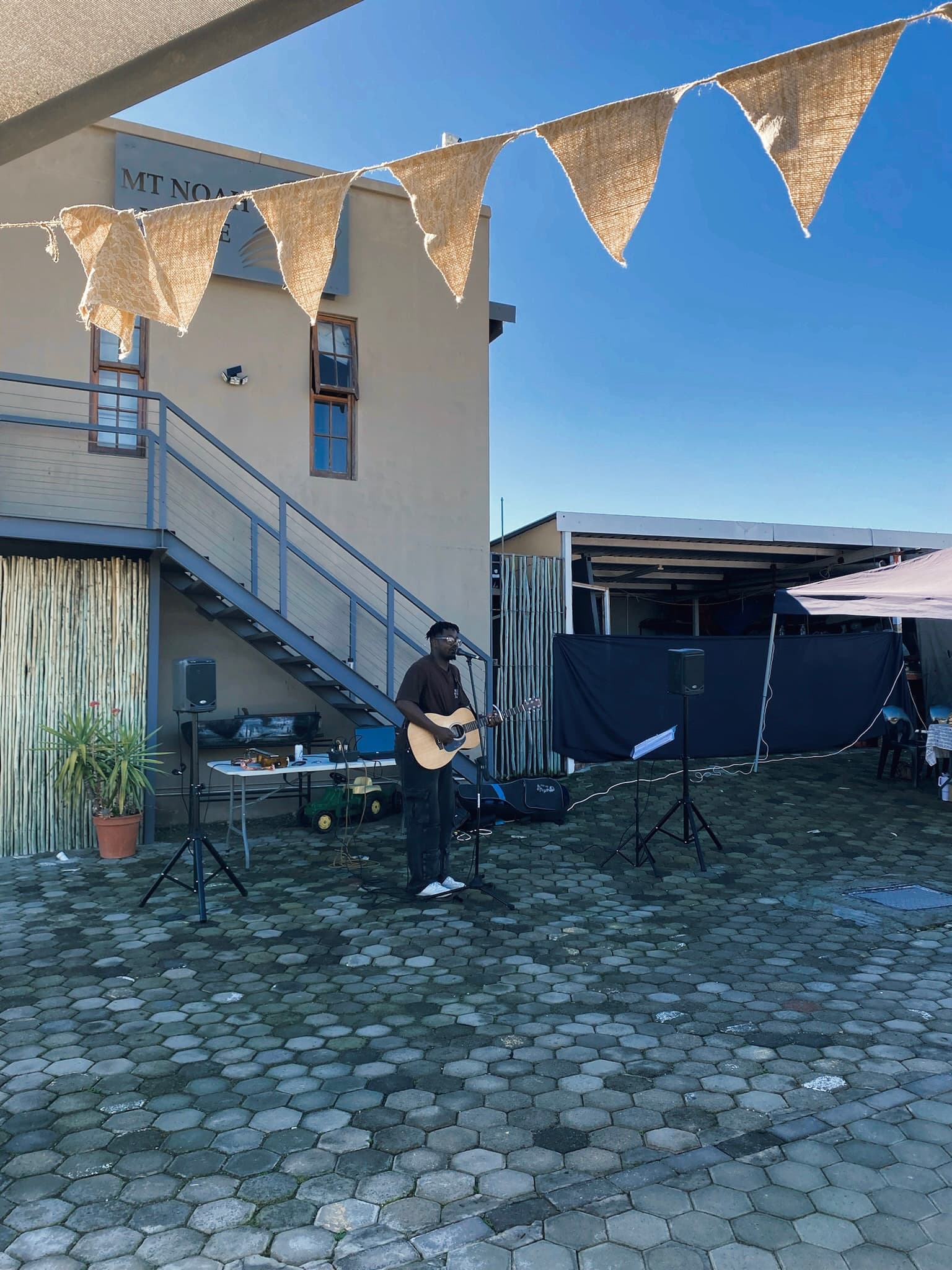 Live music at Mount Noah